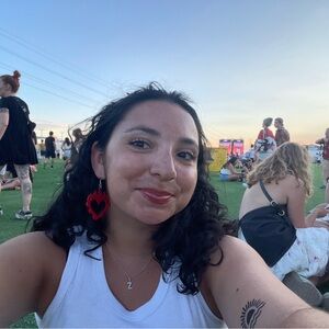 Meet your Posher, Zoë